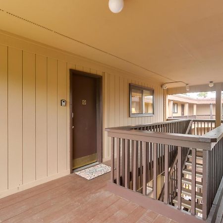 Hilton Head Condo With Balcony And Pool, Walk To Beach Hilton Head Island Exterior photo