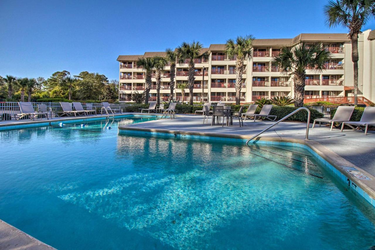 Hilton Head Condo With Balcony And Pool, Walk To Beach Hilton Head Island Exterior photo